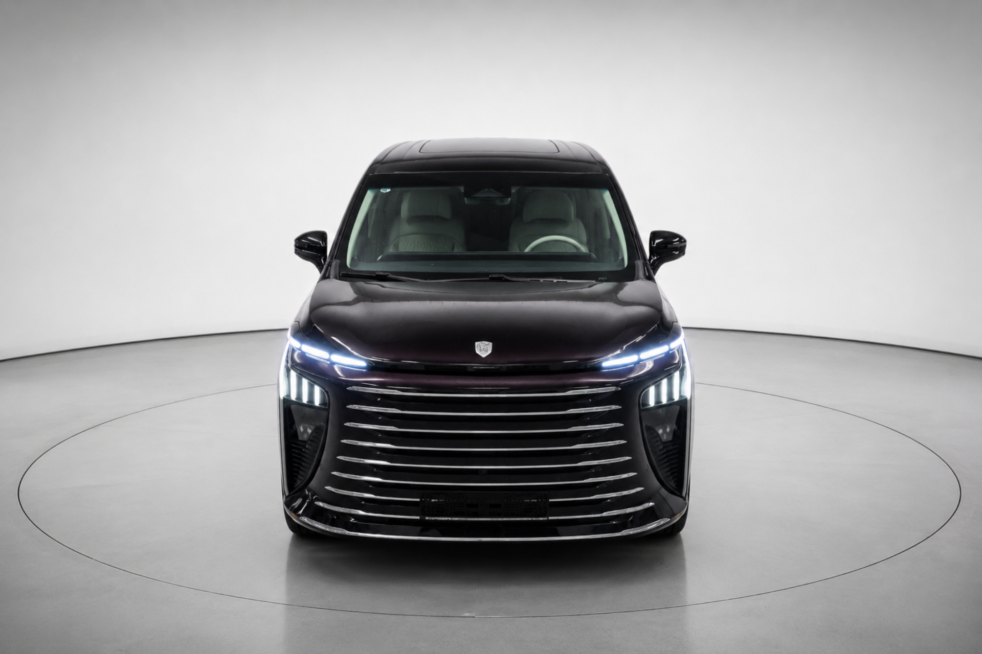 Forthing U-TOUR V9 PHEV