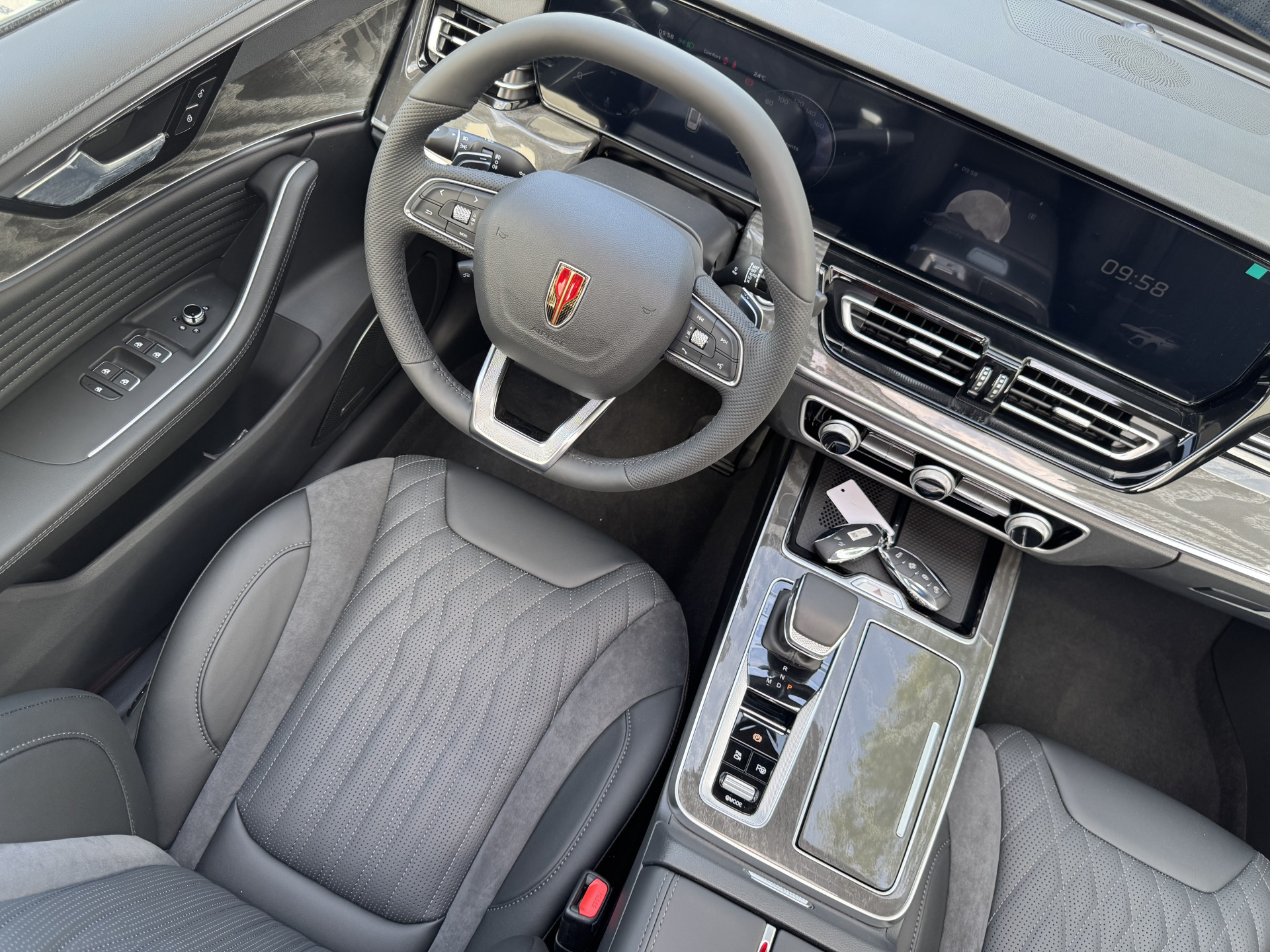 Hongqi HS5 ~ ' ' ~ 5